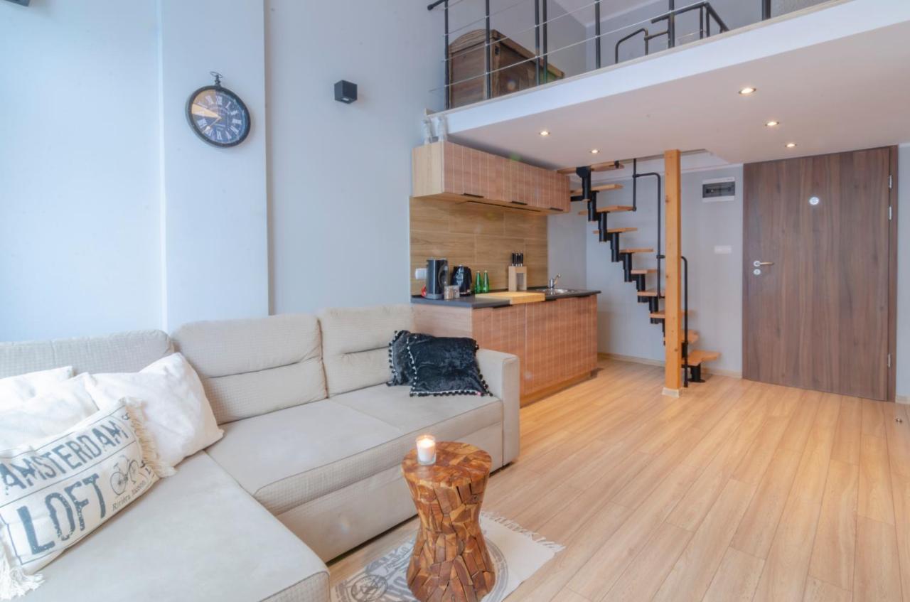 Holiday Home Loft Z Antresola I Balkonem Przy Plazy Miedzyzdroje Exterior foto